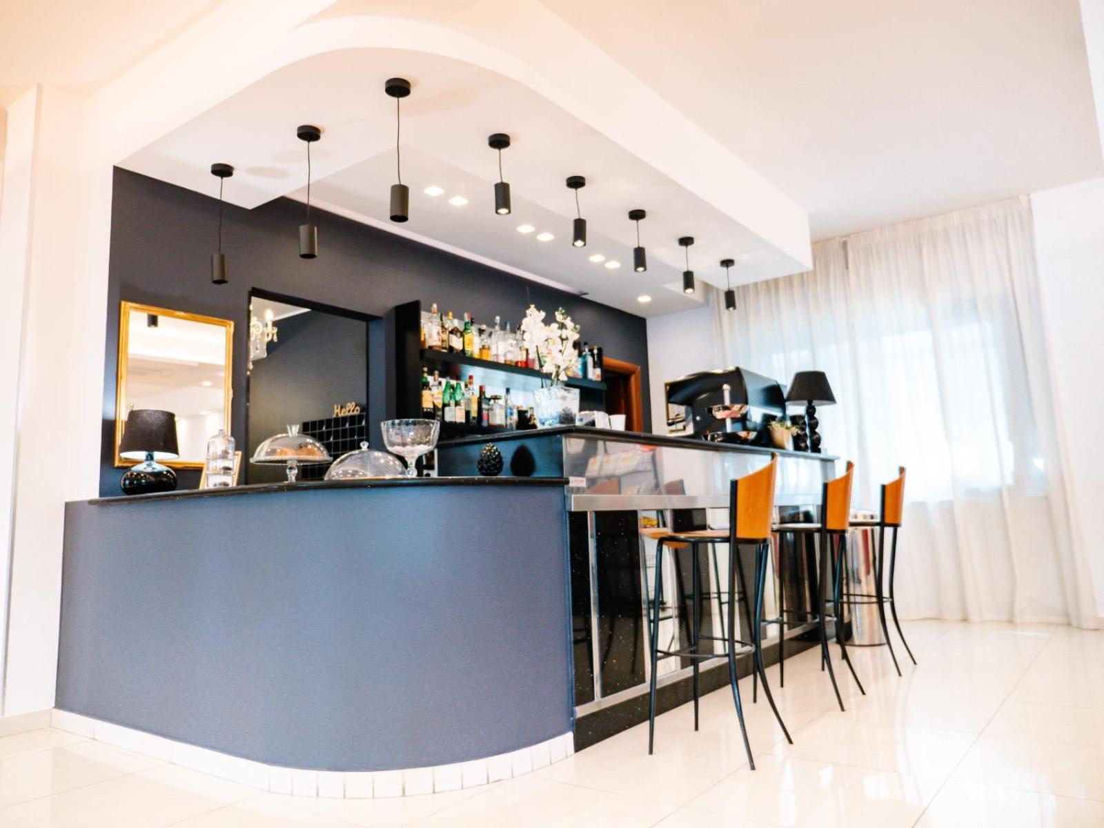 安塔哥丝酒店 Montesilvano Marina 外观 照片